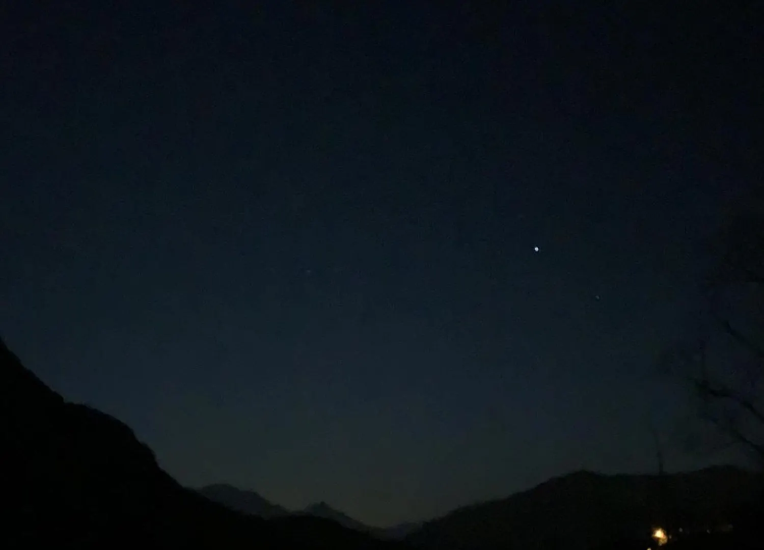 Couette-café Les Ecrins de Belvedere