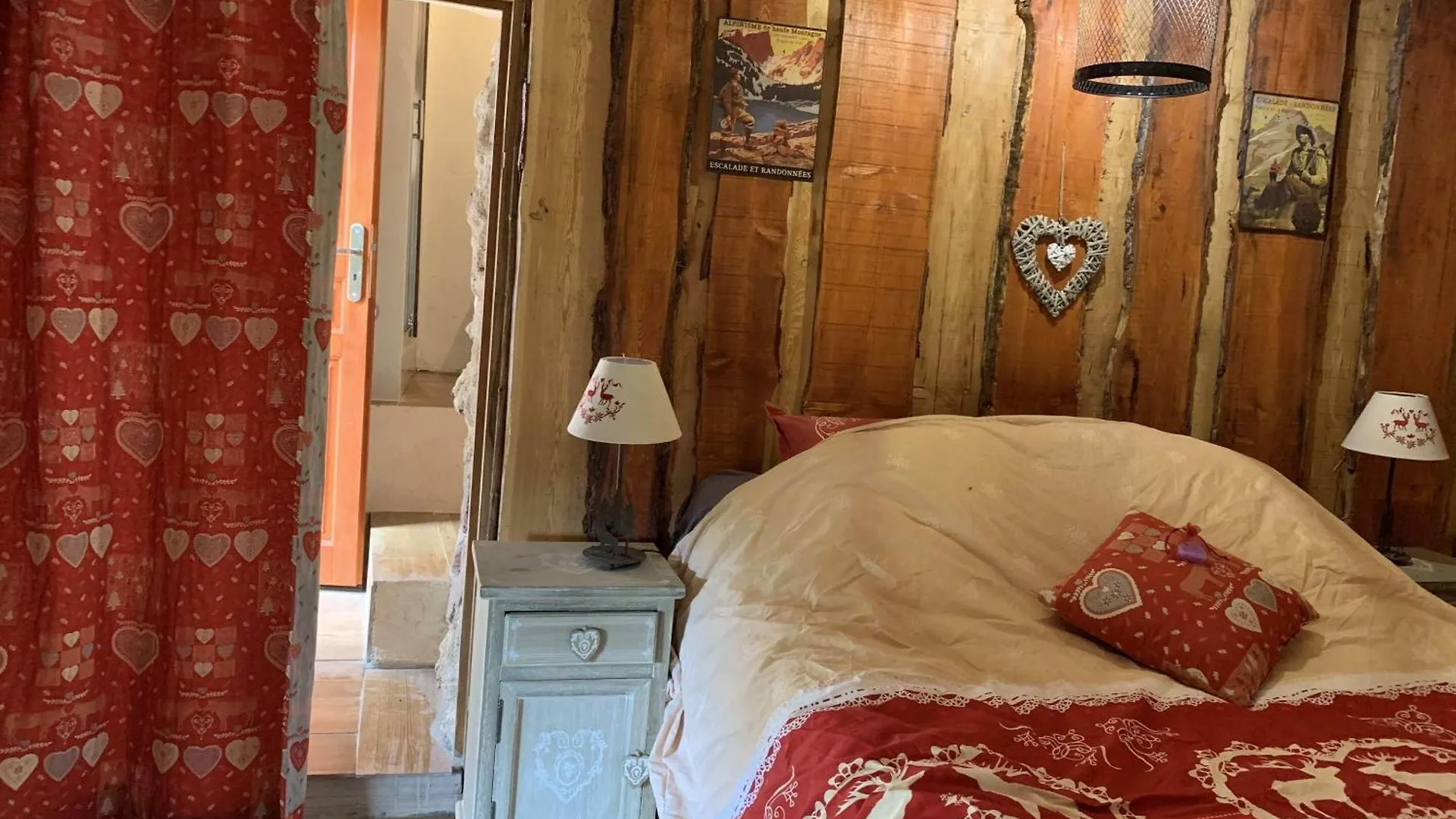Bed & Breakfast Les Ecrins De Belvedere France