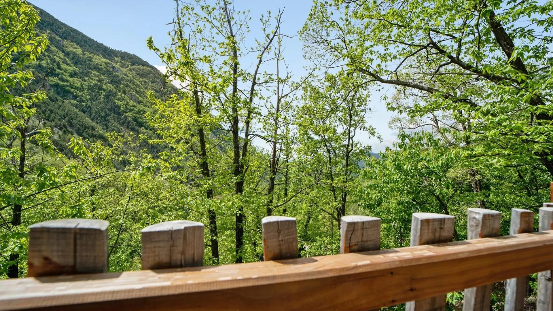 Bed & Breakfast Les Ecrins De Belvedere